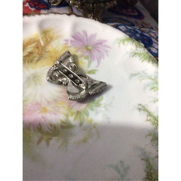 Vintage Enamel Butterfly Brooch Pin With Rhinestones Pink & Purple - Picture 3 of 12